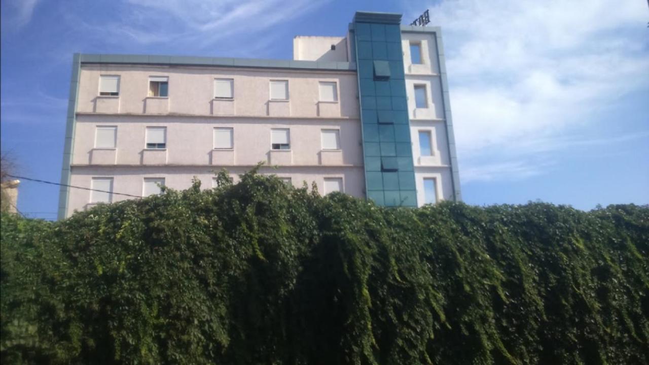 Roza Hotel Bab Ezzouar المظهر الخارجي الصورة