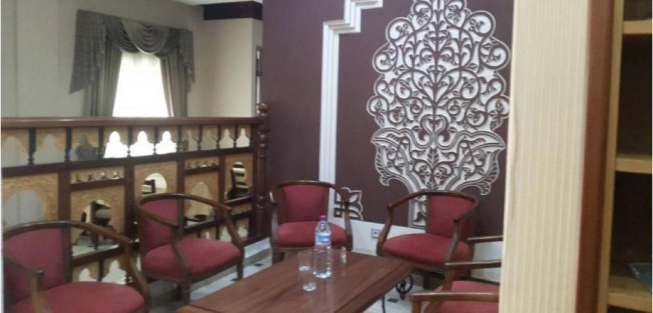 Roza Hotel Bab Ezzouar المظهر الخارجي الصورة